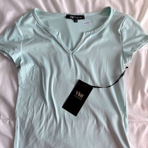Size small turquoise V-neck tee